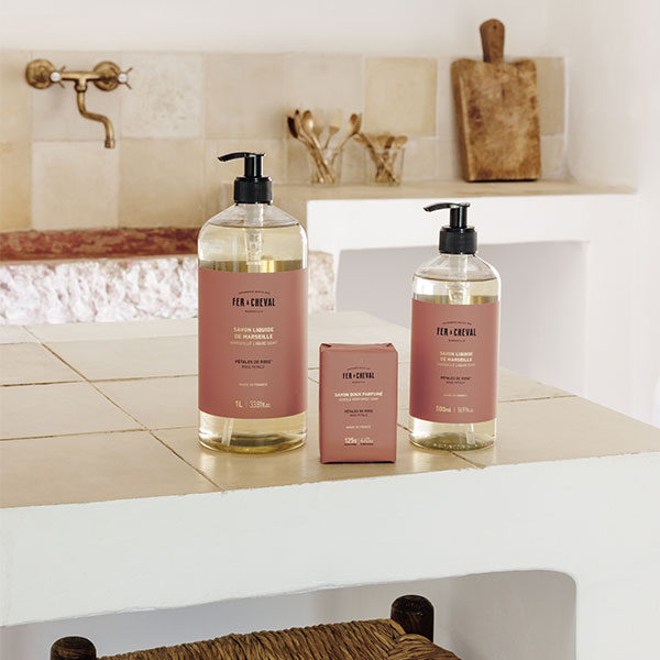 Scented Gentle Soap Rose Petals 4.4 oz